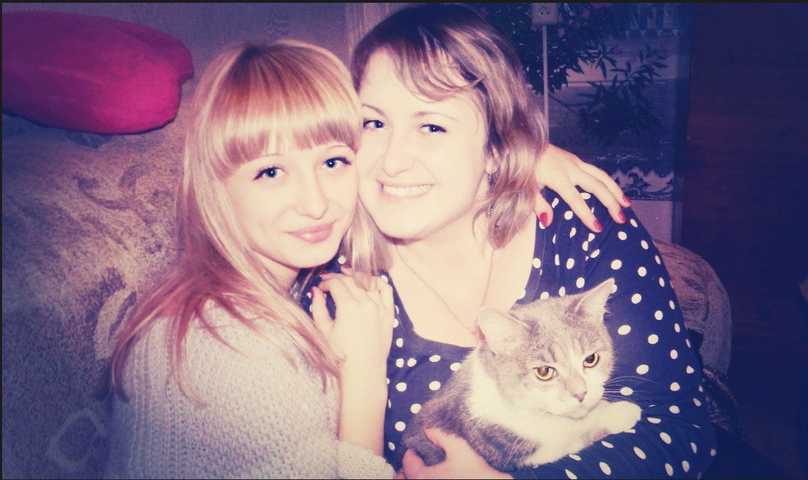 Таня Криворчук з кішечкою Асьою