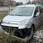 У Гадячі п’яний водій протаранив стовп