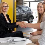 Скільки коштує купити авто у розстрочку в Приваті: нове та з пробігом