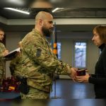 Матері полеглого Захисника Андрія Григор’єва передали нагороди сина, а також нагородили нагрудним знаком «Честь та пам’ять»