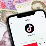 Під приводом заробітку в Tik-Tok та   видачі допомоги  аферисти ошукали двох жительок Миргородщини