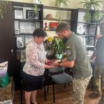 Матері полеглого Захисника Євгена Багінського передали державну нагороду